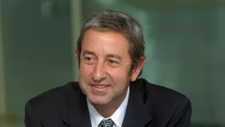 Cobos propone modificar la hora oficial de Argentina