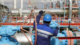 Petrolera rusa Gazprom reiteró su interés en adquirir una participación de YPF