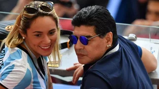 Revelador documento: cuánto dinero le dio Maradona a Rocío Oliva