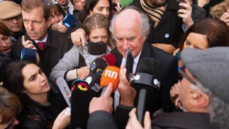 Quiénes son los dirigentes que Cristina pidió que la acompañen en el juicio