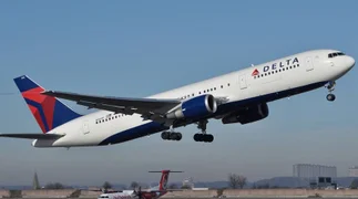 CORONAVIRUS: Trump ayuda a las aerolíneas con un fondo de u$s25.000 M