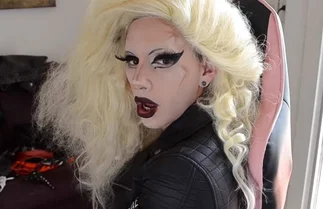 Video tutorial: hijo de Alberto Fernández enseña cómo maquillarse como Lady Gaga