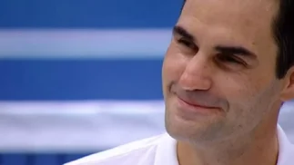 Mientras avanza el Australian Open, Federer se entrena en Dubai