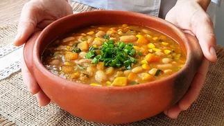 Por qué comemos locro el 25 de Mayo: te dejamos una súper receta