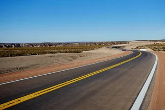 El Gobierno adjudicó corredores viales estratégicos bajo un esquema 100% privado con peaje