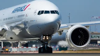 Más vuelos a Europa en 2026: una aerolínea europea anunció que amplía su oferta