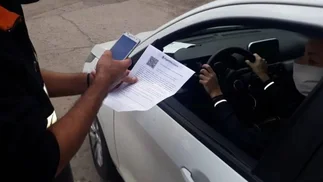 Cada vez hay más permisos truchos para pasar controles