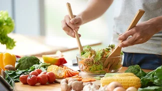 10 comidas para bajar de peso y deshinchar la panza