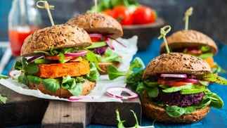Dietas plant-based: ¿siempre son sanas?