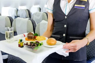 Cuál es y por qué debés sentarte en el 'PEOR' asiento del AVIÓN