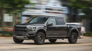 Ford, Toyota y GM: cómo son sus pick ups híbridas y eléctricas