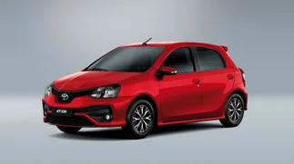 Cuánta plata cuesta mantener un auto Toyota Etios por mes