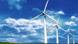 Las energías renovables, con 'histórico' aporte para generar luz