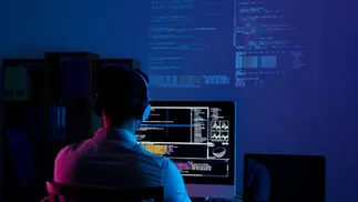Inteligencia artificial genera el 75% del código en Google e industria entra en alerta