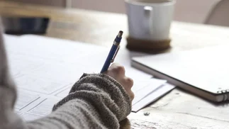 VIDEO | Carreras cortas con salida laboral que se estudian en la UBA