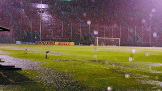 Argentina-Bolivia: ¿se juega igual aunque siga la lluvia?