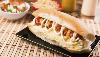 Indignante: pidieron dos panchos y le cobraron $1.444