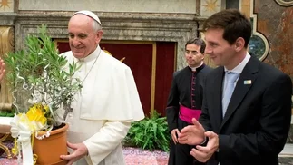 El regalo que Messi le envió al papa Francisco