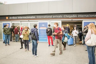 Aduana y AFIP refuerzan control de equipaje de pasajeros