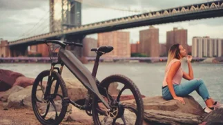 Así es la bici eléctrica más liviana del mundo hecha en Argentina