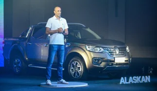 Ginobili, embajador de Renault: negocios y exigencias de un crack
