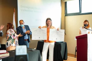 AySA acompañó ingeniera trans en rectificación de su título