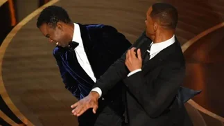 El cachetazo de Will Smith a Chris Rock ya tiene un muñeco