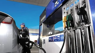 YPF aumentó 4% las naftas y el gasoil: cómo quedaron los precios