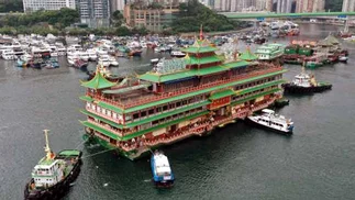 El restaurante flotante Jumbo de Hong Kong se hundió