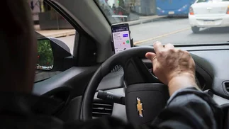 Peor manejás, más pagás: crearon sistema de autoscoring con IA para compañías de seguro