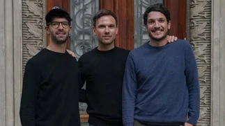 Amigos crearon una empresa para revolucionar el consumo del arte