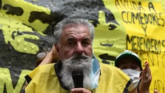 Castells admitió haber convocado a saquear y fue denunciado