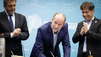 Insaurralde no fue a votar, pero su candidato ganó en Lomas