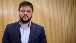 Para Leandro Santoro, Javier Milei necesita de la 'victimización'