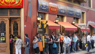 Navidad 2025: cómo encargar el pan dulce de Plaza Mayor y opciones más baratas