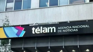 Denuncian que Télam adjudicó contratos millonarios a dirigentes de La Cámpora