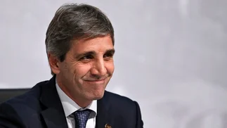 Luis Caputo anunciará medidas este lunes a las 8: sus prioridades