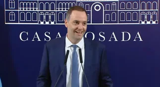 Adorni: 'El Polo Obrero maneja $5.461 millones y extorsiona'