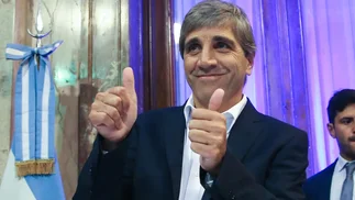 Bopreal: Caputo logró sacar de circulación el 10% de los pesos