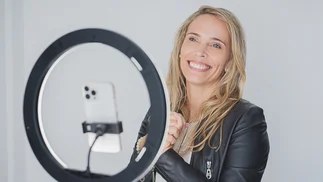 Dejó la empresa familiar para ayudar a otras mujeres a emprender