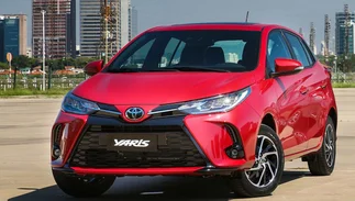 Cuánto sale el Toyota Yaris en noviembre 2025