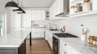 Cuánto cuesta remodelar un baño o cocina que puede aumentar 15% el valor de la propiedad