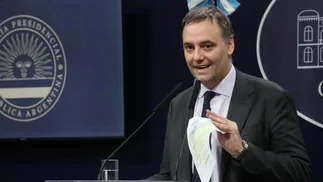Para Manuel Adorni, la marcha universitaria fue 'genuina' pero realizó críticas