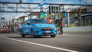 Cómo es correr las 24 hs de Buenos Aires en un auto eléctrico