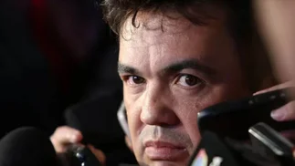 El fiscal que investiga a beneficiarios que vivían en el extranjero dio detalles del caso