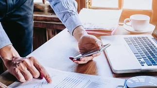 Nuevo blanqueo laboral: claves del régimen de Promoción del Empleo Registrado