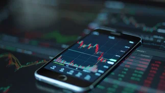 ¿Mejor que el oro y el Bitcoin?: el activo secreto que Wall Street ve subir hasta 200%