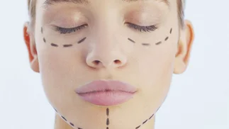 Cómo elegir al profesional correcto para una cirugía estética