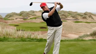 FBI cree que el tiroteo en club de golf 'parece ser un intento de asesinato' contra Trump