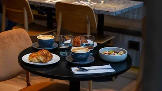 El boom de la merienda libre por $15.000: qué trae y cómo reservar